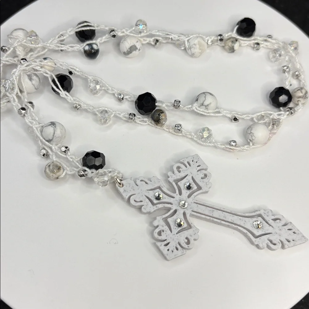 Howlite Beaded Crochet Necklace | 3D Printed Marble Cross Pendant Adjustable 18”